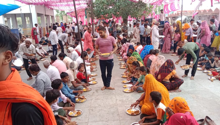 श्रीमद्भागवत महापुराण कथा के समापन पर हुआ भजन कीर्तन के साथ विशाल भंडारा