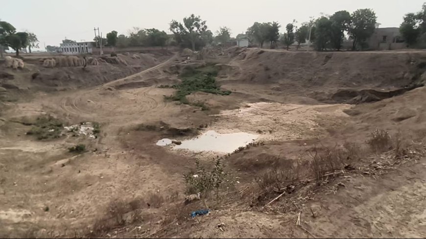 गोविंदगढ़ पंचायत समिति की ग्राम पंचायत की मस्टररोल में फर्जीवाड़ा सरकार को लग रहा चूना