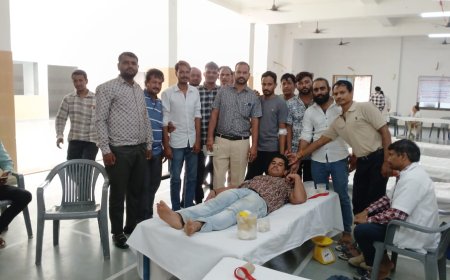 मित्र मंडल कारोई एवं सहयोग सेवार्थ फाउंडेशन के द्वारा रक्तदान शिविर का आयोजन : 103 यूनिट रक्त हुआ संग्रहित