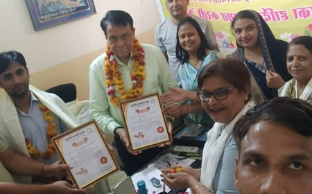 डाक्टर्स डे पर भारत विकास परिषद ने किया डाक्टरों का सम्मान