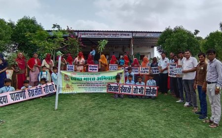 'एक पेङ मां के नाम' लगाने के आह्वान पर पाबूबेरा विद्यालय परिसर में वृक्षारोपण