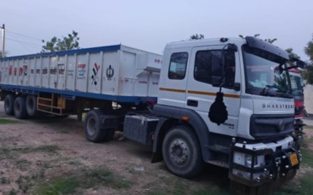 अवैध बजरी परिवहन : बिना रवन्ने बजरी से भरा ट्रेलर पुलिस ने पकड़ा