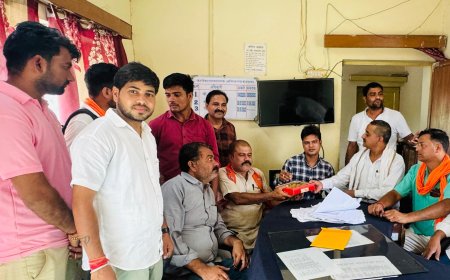 बजट में  रुपवास को 220 जीएसएस, उपजिला चिकित्सालय एवं रोडवेज बस स्टैंड की सौगात मिलने पर भाजपा कार्यकर्ताओं ने मिठाई बांटकर किया खुशी का इजहार