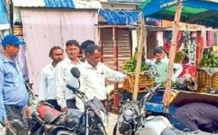 नगरपरिषद ने बाजार से हटवाए अतिक्रमण