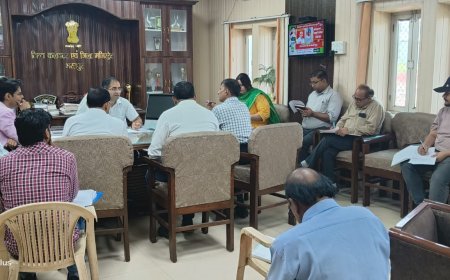 पर्यटन विकास समिति की बैठक आयोजित ऐतिहासिक, धामिक स्थलों के साथ जैव विविधता से रूबरू हों पर्यटक: जिला कलक्टर