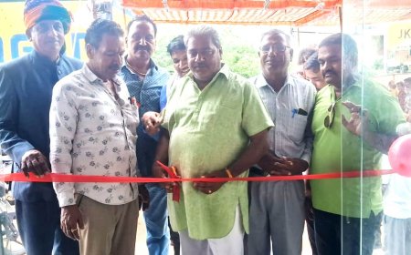 प्रदेश महामंत्री गोपाल लाल माली ने किया ‘‘गुरूकृपा सेल्स’’ शोरूम का उद्घाटन