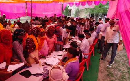 दिव्यांगजन प्रमाण पत्र जारी करने हेतु सामुदायिक स्वास्थ्य केंद्र मुंडावर में कैंप का हुआ आयोजन