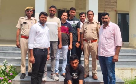 नीमकाथाना डीएसटी टीम ने 25 हजार के इनामी अभियुक्त मनीष जाट को किया दस्तयाब