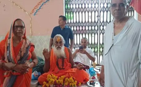 गोविंदगढ़ में मनाई गई गुरु पूर्णिमा: शिष्यों ने गुरु का आशीर्वाद लेकर भेंट की गुरु दक्षिणा, भंडारे-प्याऊ का हुआ आयोजन