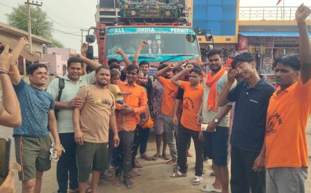 हरिद्वार से डाक कावड़ लेने के लिए अलावडा़ और नंगली से 46 सदस्य दो दल हुआ रवाना