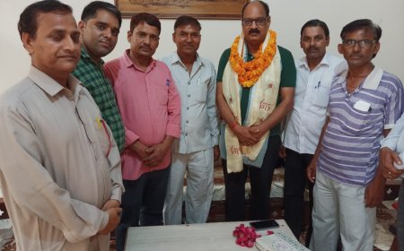 नव नियुक्त जिला शिक्षा अधिकारी का किया स्वागत सम्मान