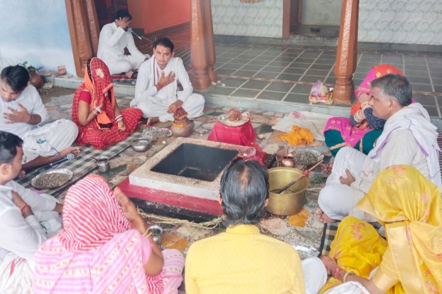 यज्ञ जैसे आयोजनों से होता है पर्यावरण शुद्ध