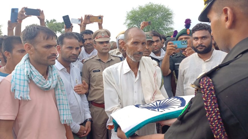 शहादत को सलाम : झुंझुनूं के लाडले शहीद अजय कुमार व बिजेंद्र पंचतत्व में विलीन:राजकीय सम्मान से हुआ अंतिम संस्कार, हजारों नम आंखों से दी अंतिम विदाई