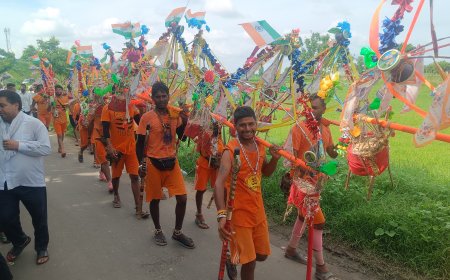 हरिद्वार से मौजपुर पहुंचे कावड़ियों का ग्रामीणों ने किया स्वागत