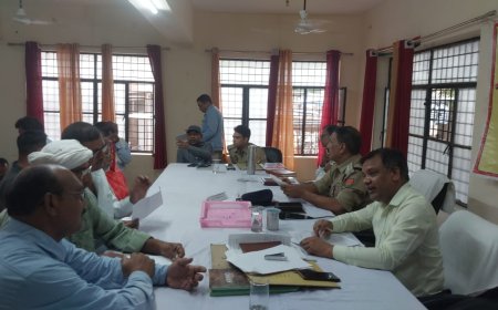 पुलिस उपाधीक्षक व तहसीलदार की अध्यक्षता में सम्पूर्ण समाधान दिवस का हुआ आयोजन