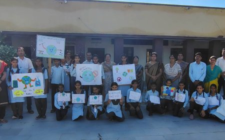 नुक्कड़ नाटक के जरिए ग्रामीणों को बताए प्लास्टिक से नुकसान,सिंगल यूज प्लास्टिक फ्री ग्राम पंचायत अभियान