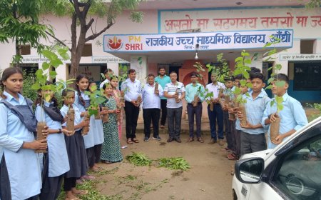 पर्यावरण अमृत महोत्सव के तहत हिन्दुस्तान स्काउट्स एवं गाइड्स जिला मुख्यालय लाल कोठी जयपुर के तत्वाधान मे किया गया पौधेरोपण
