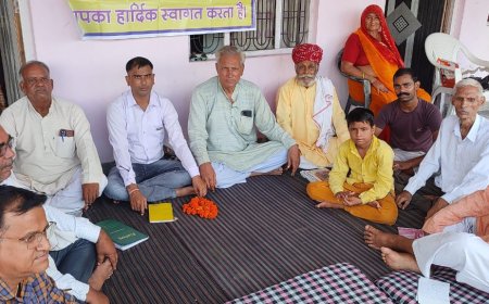 वीरांगना रूप कुवरि जन सांस्कृतिक मंच द्वारा काव्य गोष्ठी आयोजन