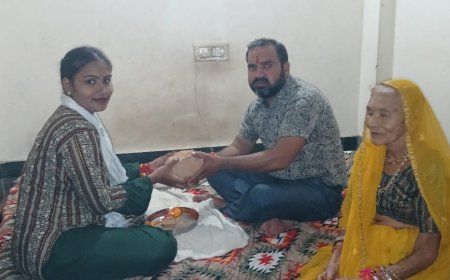 घूम-धाम से मनाया रक्षाबंधन का त्यौहार:भाइयों ने बहनों की रक्षा का लिया संकल्प