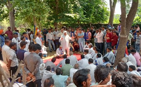 रामगढ़ में भारत बंद का असर, व्यापारियों ने स्वयं इच्छा से ही बंद रखी दुकान