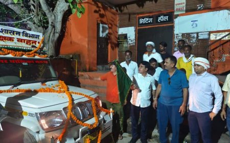 महुवा विधायक राजेंद्र प्रधान ने गौ सेवा रथ को हरी झंडी दिखाकर किया रवाना