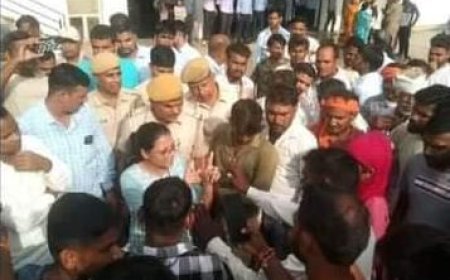 मरीज की मौत के बाद परिजनों का हंगामा,लापरवाही का आरोप: एक साल पहले हुई थी शादी