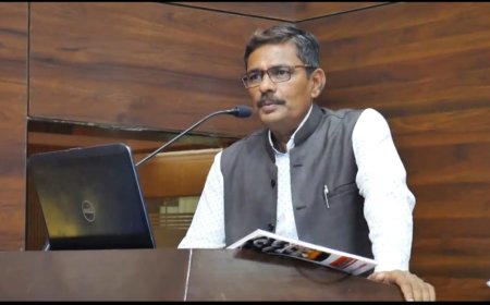 सरकार पत्रकारों की समस्याओ को लेकर गंभीर नहीं:संकल्प में विकल्प नहीं होता