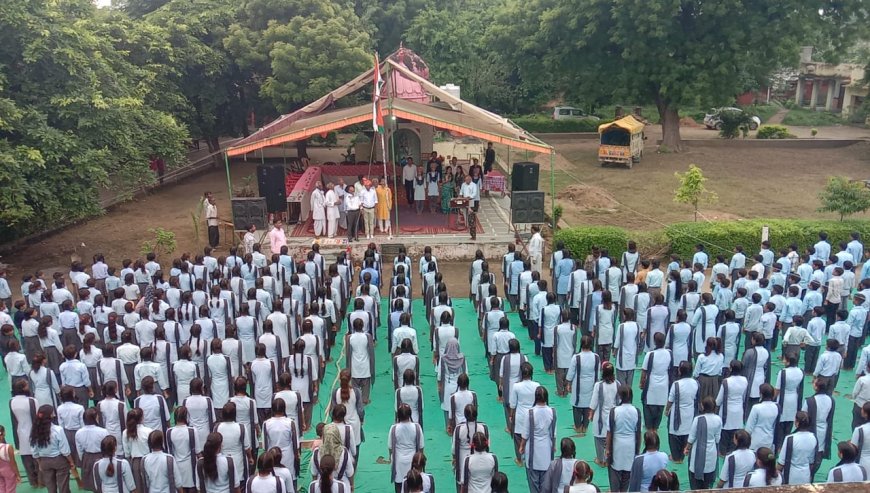 सकट के पीएम श्री स्कूल में  हर्षोल्लास के साथ मनाया गया स्वतंत्रता दिवस समारोह