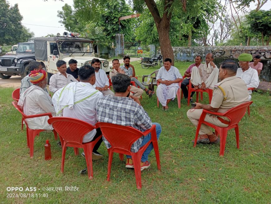 गोलाकाबास पुलिस चौकी पर सीएलजी व व्यापार मंडल की बैठक हुई आयोजित