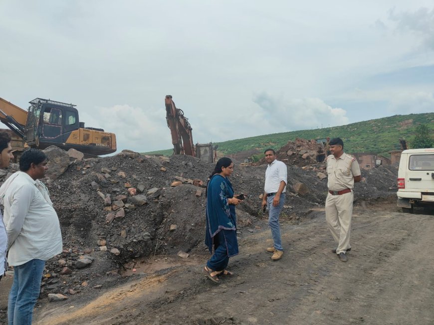 पहाड़ी के क्रशर जॉन का मामला सरकारी नाले पर अतिक्रमण पर लगातार चल रहा पीला पंजा