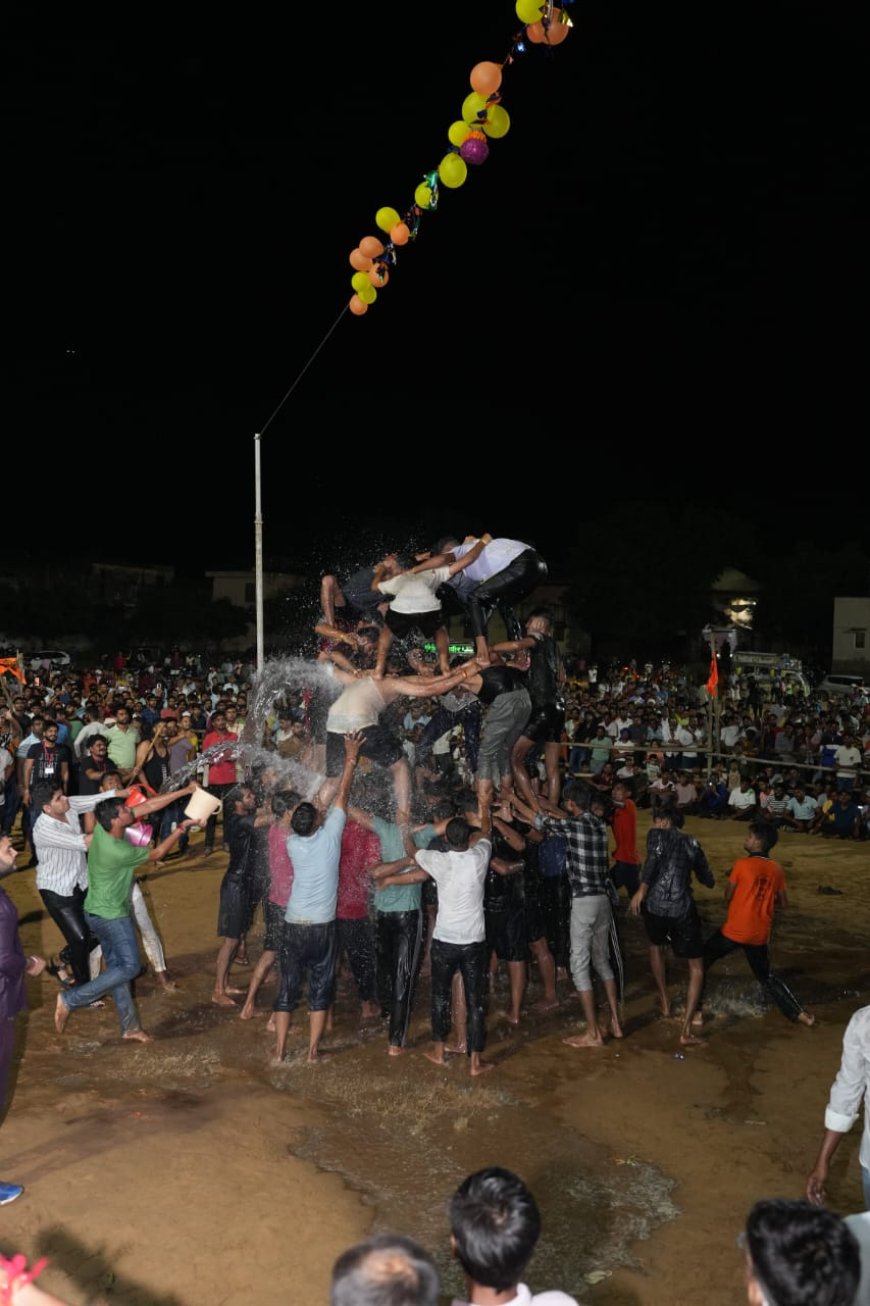 बजरंग दल  द्वारा कृष्ण जन्माष्टमी पर मटकी फोड़ प्रतियोगिता का हुआ आयोजन