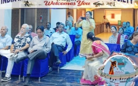 मेरा जूता है जापानी समूह गान की रही यादगार प्रस्तुति गायक मुकेश को इल्मस सदस्यों ने दी ह्रदय से स्वरांजली