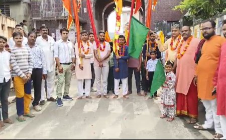 गणेश जी महाराज के आगमन समारोह एवं विशाल मेले से पूर्व निकाली ध्वजा रैली गूंजे गणपति बप्पा मोरिया के जयकारे