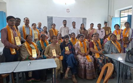 सुमंगल सेवा संस्थान द्वारा आयोजित शिक्षक सम्मान समारोह मे हुए 26 शिक्षक पुरस्कृत  नवीन शिक्षा नीति के अंतर्गत  संविधान और संस्कारों के पाठ पढाए शिक्षक : एस डी एम सोमनाथ