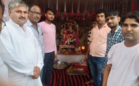 लक्ष्मणगढ़ कस्बे मे शोभायात्रा के साथ हुआ  गणेश उत्सव का आगाज