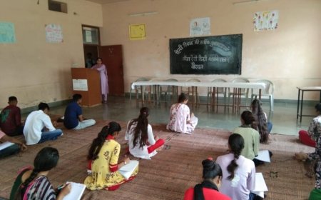 गीता देवी महाविद्यालय में मनाया गया हिंदी दिवस