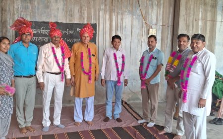 राजस्थान शिक्षक संघ (राष्ट्रीय) के अध्यक्ष  बाल स्वरूप पांडेय व मंत्री  हेमेंद्र  दत्तात्रेय  निर्वाचित