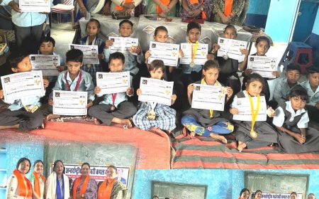 अन्तर्राष्ट्रीय माहेश्वरी कपल क्लब भीलवाड़ा ने छापरीखेड़ा विद्यालय के प्रतिभाशाली विद्यार्थियों का किया सम्मान