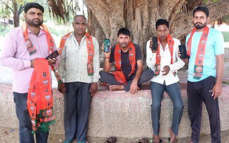 पोसाना में सदस्य अभियान के तहत मोबाइल के माध्यम से सदस्यता दिलवाई