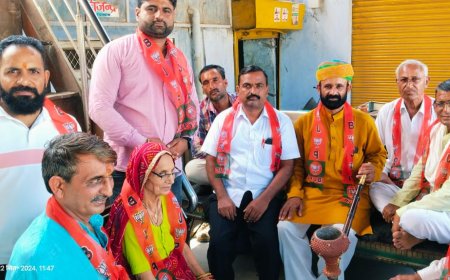 गुढा मंडल में सदस्यता अभियान के तहत कार्यकर्ताओं को सदस्यता दिलाई