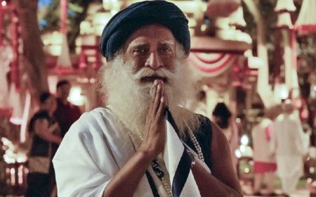 तिरुपति लड्डू  विवाद :-  जांच के लिए सुप्रीम कोर्ट में जनहित याचिका दायर, सद्गुरु की भी सामने आयी प्रतिक्रिया