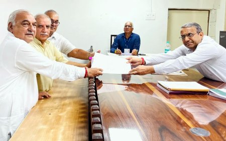 थानेसर से कांग्रेस प्रत्याशी अशोक अरोड़ा ने सैनी पर बोला हमला, कहा - लाडवा की जनता उन्हें वापस नारायणगढ़ भेज देगी