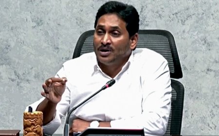 तिरुपति लड्डू विवाद :-  जगन मोहन रेड्डी ने PM Modi से नायडू को फटकार लगाने की मांग की, जाने क्यों?