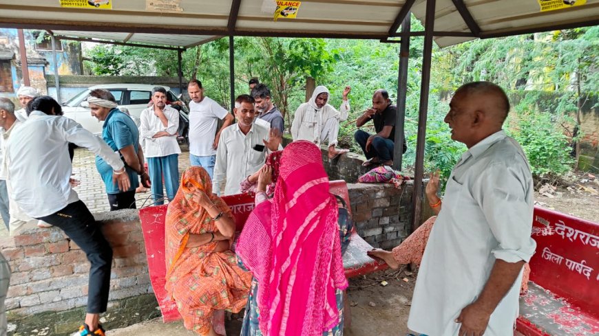 पिता ने बेटी की गला रेतकर कर दी हत्या, फिर की ट्रक के आगे कूदकर सुसाइड  की कोशिश