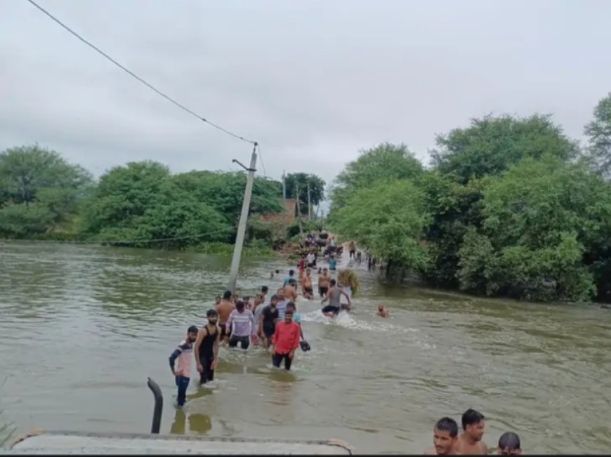 बंध बारैठा का बांध हुआ ओवर फ्लो :चार गेट पांच -पांच फ़ीट खोलकर पांच हजार क्यूसेक पानी की निकासी