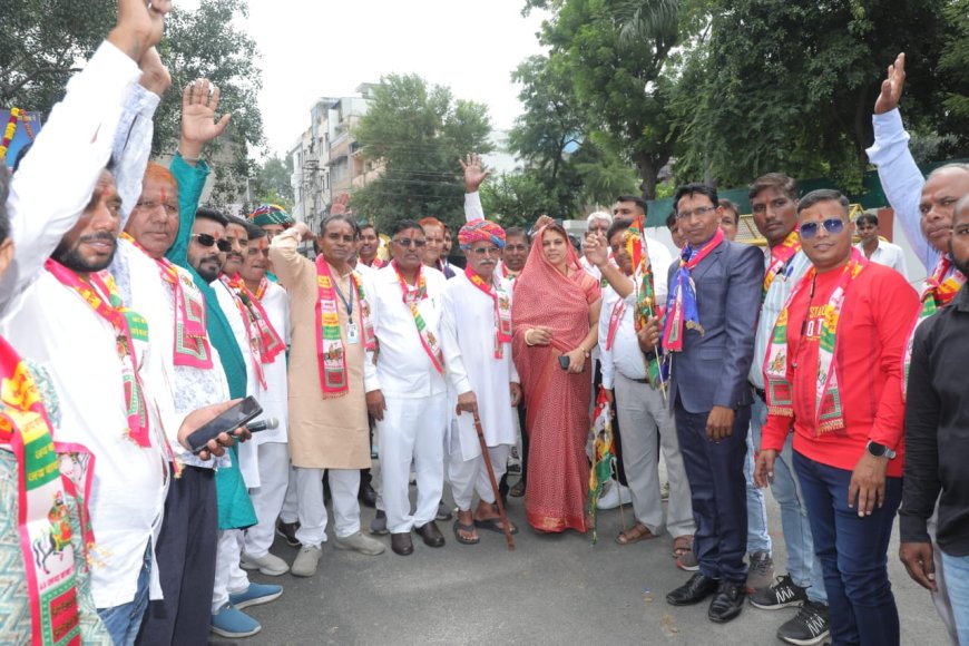 बलाई समाज की बाबा रामदेव जयंती पर विशाल शोभायात्रा संपन्न