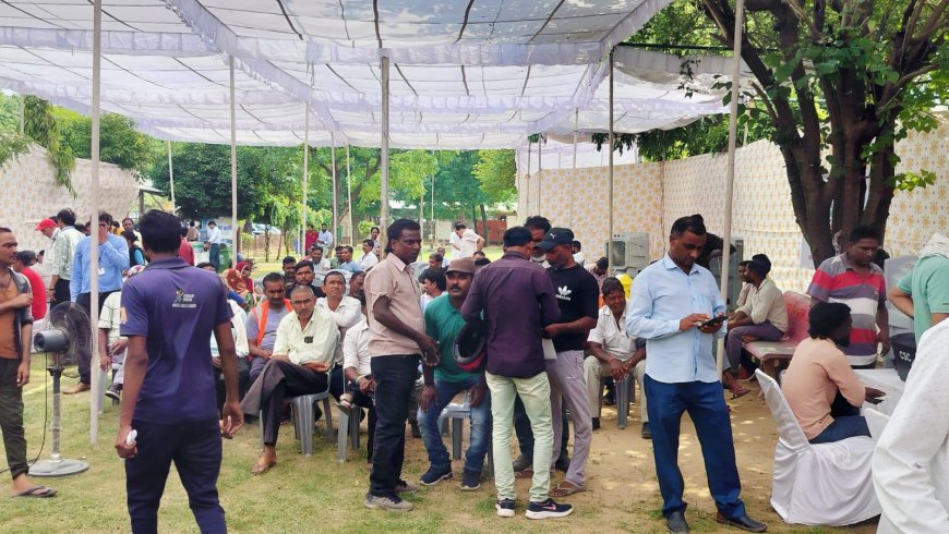 स्वच्छता ही सेवा पखवाड़ा के तहत लगाया गया शिविर :नमस्ते योजना अंतर्गत लाभार्थियों को पीपीई किट एवं आयुष्मान कार्ड वितरण