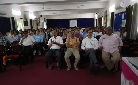 कैंसर जागरूकता सेमिनार का किया आयोजन कर दी जानकारी