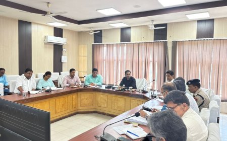 जिला कलक्टर ने साप्ताहिक समीक्षा बैठक लेकर विभागवार की योजनाओं की समीक्षा शहर के 247 खाली भूखण्ड मालिकों को धारा 133 के नोटिस की तैयारी