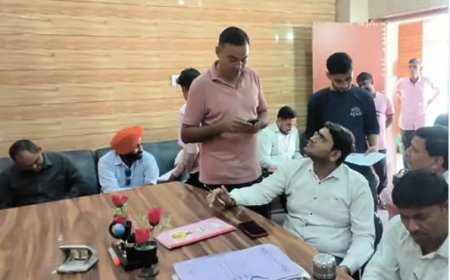 गोविंदगढ़ में हुआ उपखंड स्तरीय जनसुनवाई:  खरसनकी में कच्ची शराब बंद कराने की मांग, अवैध प्लाटिंग पर निर्माण की शिकायत दी